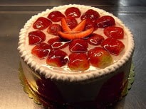 Gerçek Meyvelerle Dolu Gurme Çilekli Lezzet Siirt pasta