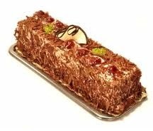 Kaliteli Malzemelerin Ustalıkla Harmanlandığı 4-6 Kişilik Muzlu Baton Siirt pasta